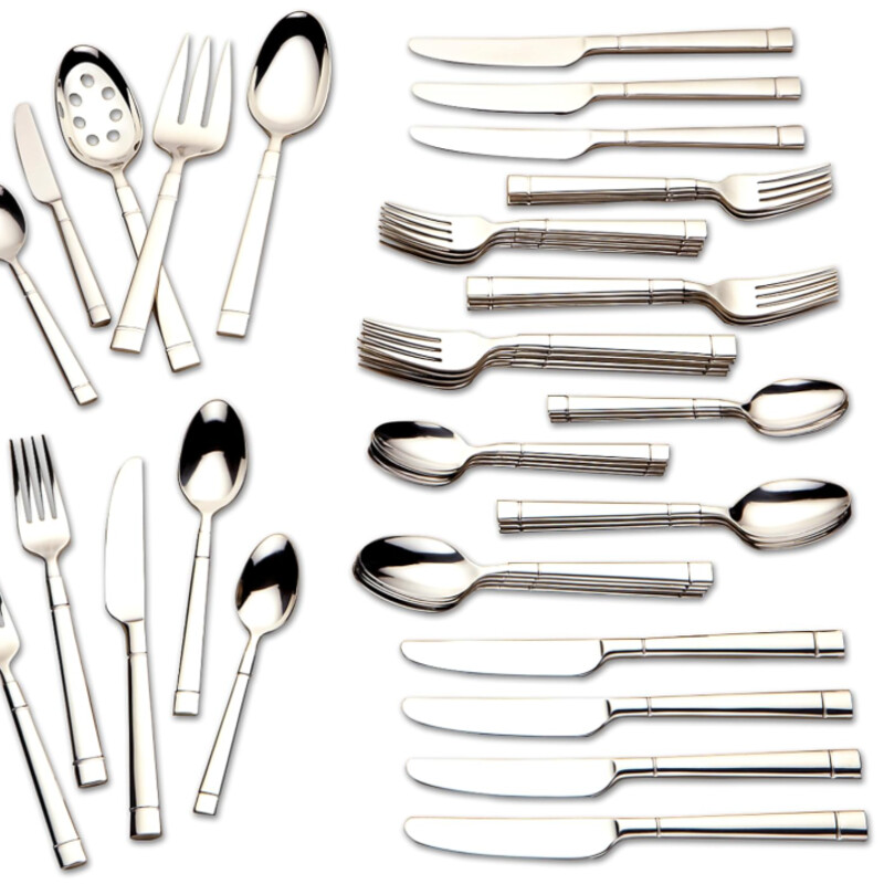 Kate Spade Fair Harbor Set
Stainless Silver
Size: 45pc weighs 2 Pounds
Eight Teaspoons, Eight Dinner Spoons, Eight Dinner Knives, Pierced Tablespoon, Eight Salad Forks, Cold Meat Fork, Butter Knife, Tablespoon, Sugar Spoon, Eight Dinner Forks
NEW Retail $215