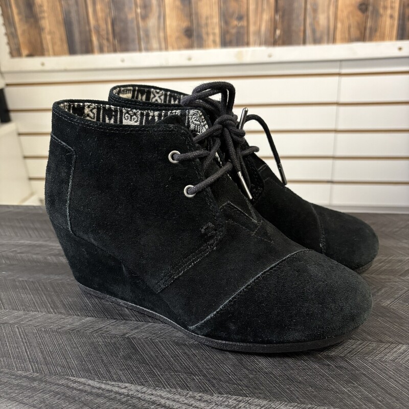 Black Toms Booties, Size: 7