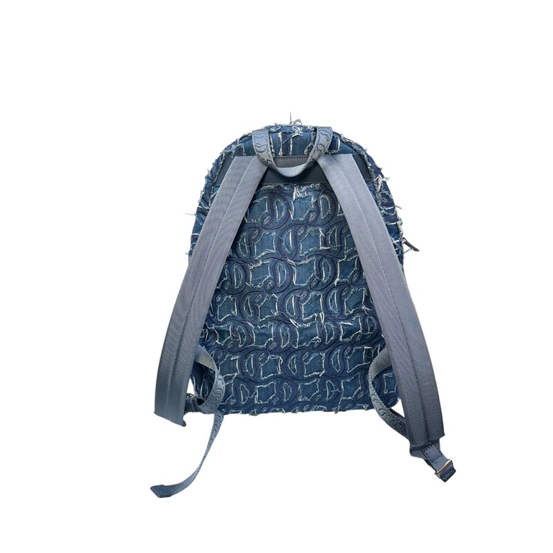 Louboutin Denim Zip N Flap Backpack

Dimensions:14L x12W

Excellent Condition. Like New.

Comes with original dust bag. No Box