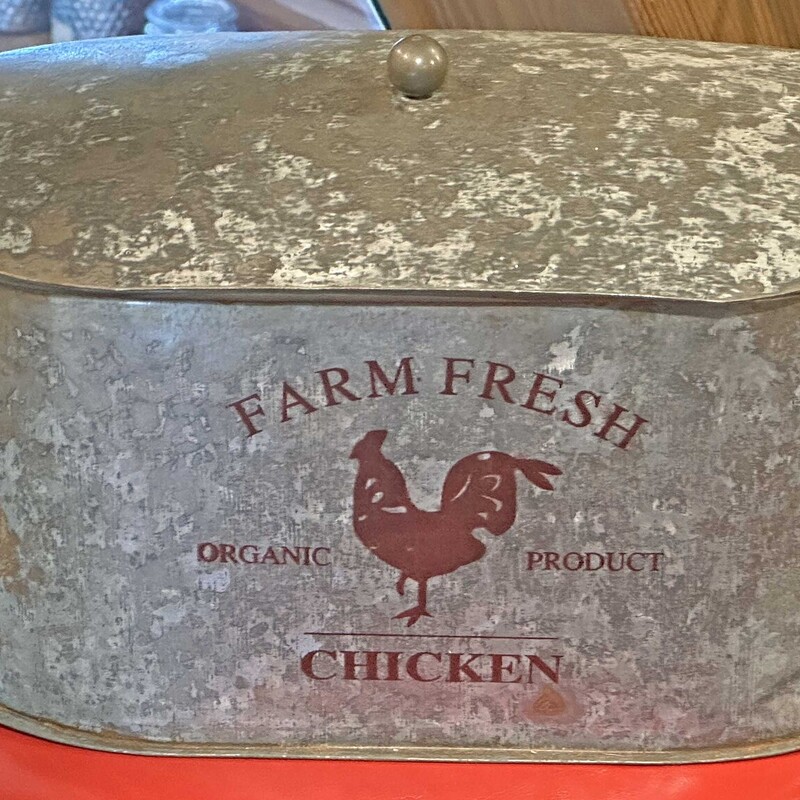 Farm Fresh Chicken Tin