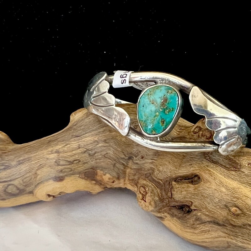 Silver tone turquoise bracelet