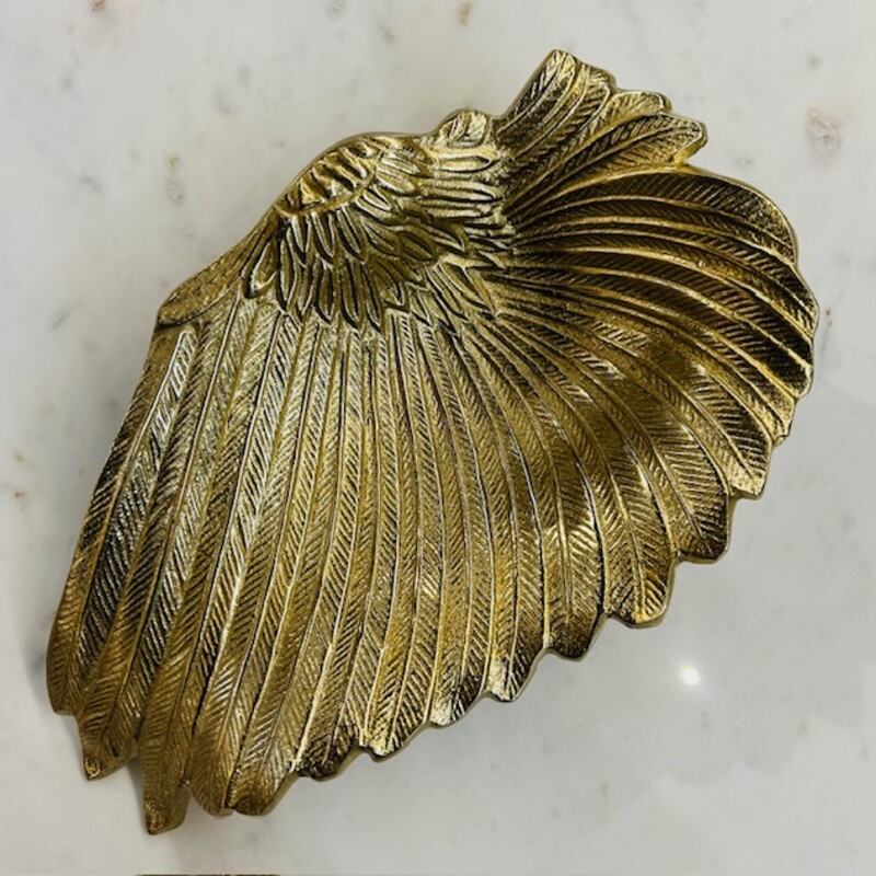 Metal Textured Wing Bowl
Gold
Size: 8 x 14 x 2H