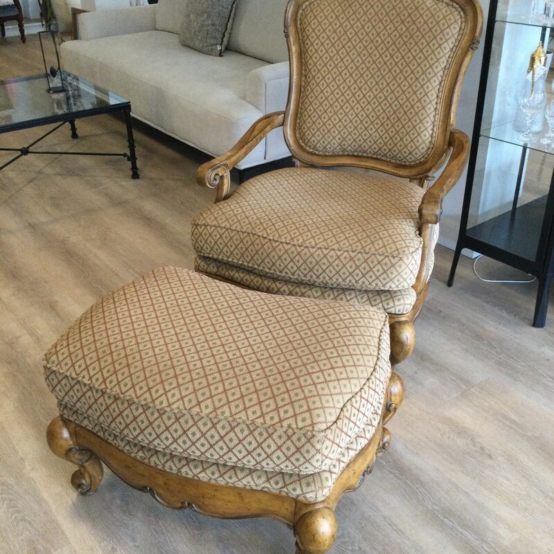 Vintage Accent Chair Mobi