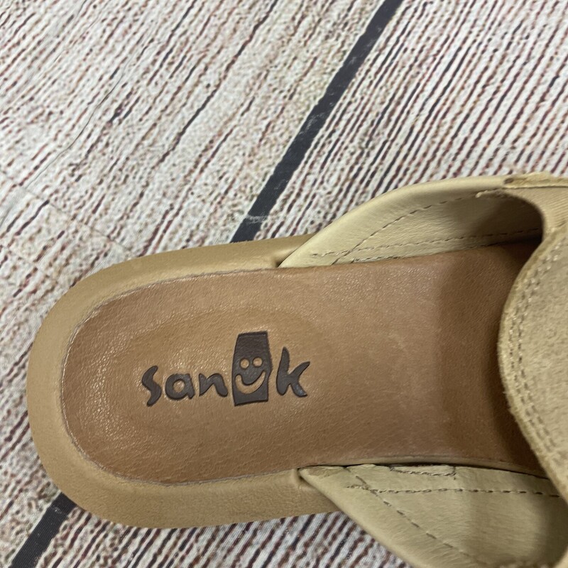 Sanuk Shoes, Tan, Size: 7