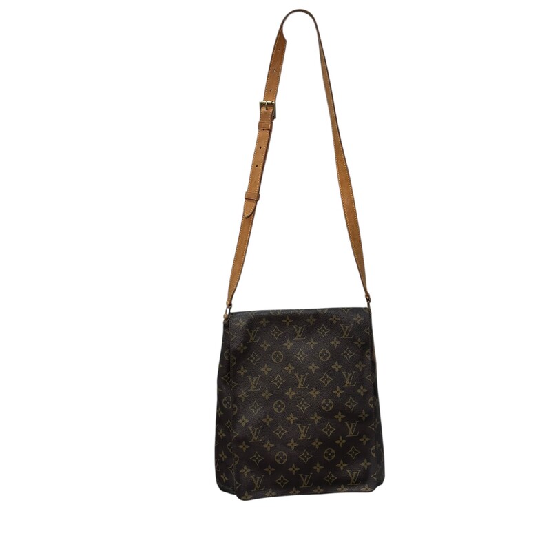 Louis Vuitton Musette Salsa  Monogram Crossbody

Date Code:SL0053

Dimensions:13 in H  x 11in L

Very good condition. Some natural patina of the strap.

Does not come with original dust bag or box.