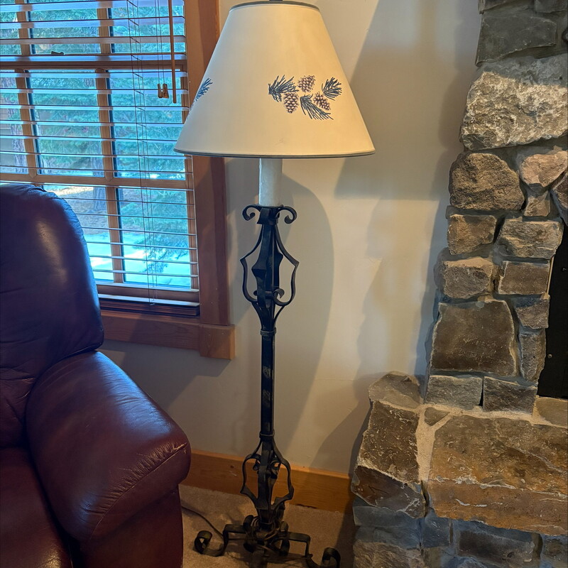 Iron Cabin Floor Lamp