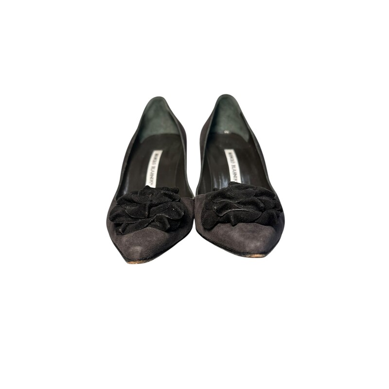 Manolo Blahnik Flower Suede Heels<br />
Black<br />
 Size: 40<br />
In good condition.<br />
Does not come with original dust bag or box.