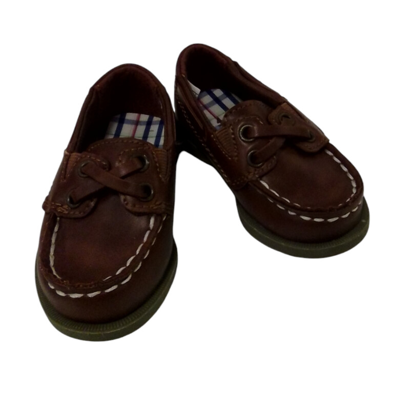 Shoes: Brown Loafers, Boy, Size: 4

Located at Pipsqueak Resale Boutique inside the Vancouver Mall, Suite 230, (upstairs between Round 1 and Golds Gym) or online at: #pipsqueakresale

All items are photographed prior to being steamed. Cross posted, items are located at #PipsqueakResaleBoutique, payments accepted: cash, paypal & credit cards. Any flaws will be described in the comments. More pictures available with link above. Local pick up available at the #VancouverMall, tax will be added (not included in price), shipping available (not included in price, *Clothing, shoes, books & DVDs for $6.99; please contact regarding shipment of toys or other larger items), item can be placed on hold with communication, message with any questions. Join Pipsqueak Resale - Online to see all the new items! Follow us on IG @pipsqueakresale & Thanks for looking! Due to the nature of consignment, any known flaws will be described; ALL SHIPPED SALES ARE FINAL. All items are currently located inside Pipsqueak Resale Boutique as a store front items purchased on location before items are prepared for shipment will be refunded.

#resalerocks #shopsmall #pipsqueakresale #shopvanmall #vancouverwa #portland #reusereducerecycle #fashiononabudget #chooseused #consignment #savemoney #shoplocal #weship  #shopvanmall #vancouvermall #vancouver #vancouverwashington #keepusopen #shoplocalonline #resale #resaleboutique #mommyandme #minime #fashion #reseller #usedclothing #usedtoys #secondhand #consign #store #clothes #womensclothes #kidsclothes #shopvancouvermall