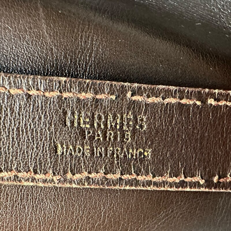 Hermes Trim Brown Leather Hobo Bag 33<br />
<br />
Dimensions: 12in H x 14in L<br />
<br />
Fair condition. Corner wear, fraying of the strap and hardware slightly tranished.<br />
<br />
Does not come with original dust bag or box.