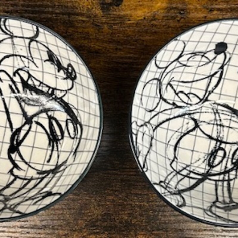 Set of 2 Mickey Sketch Bowls
White Black
Size: 4.5 x 2H