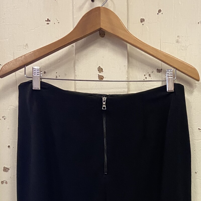 Blk Faux Lther Skirt<br />
Black<br />
Size: Small