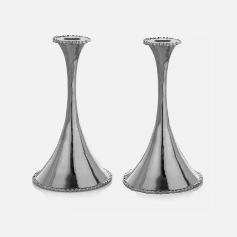 Set of 2 Micahel Aram Molten Candlesticks
Silver Size: 5 x 10.5H
Original box included