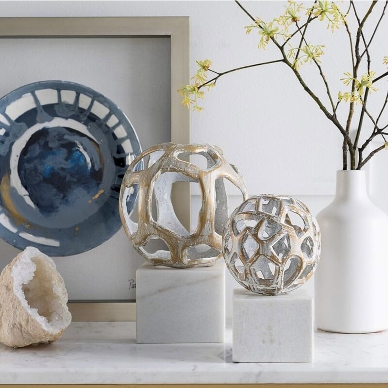 Surya Ceramic Open Orb On Marble Block
Tan White Size: 7 x 10.5H
Retails: $58+