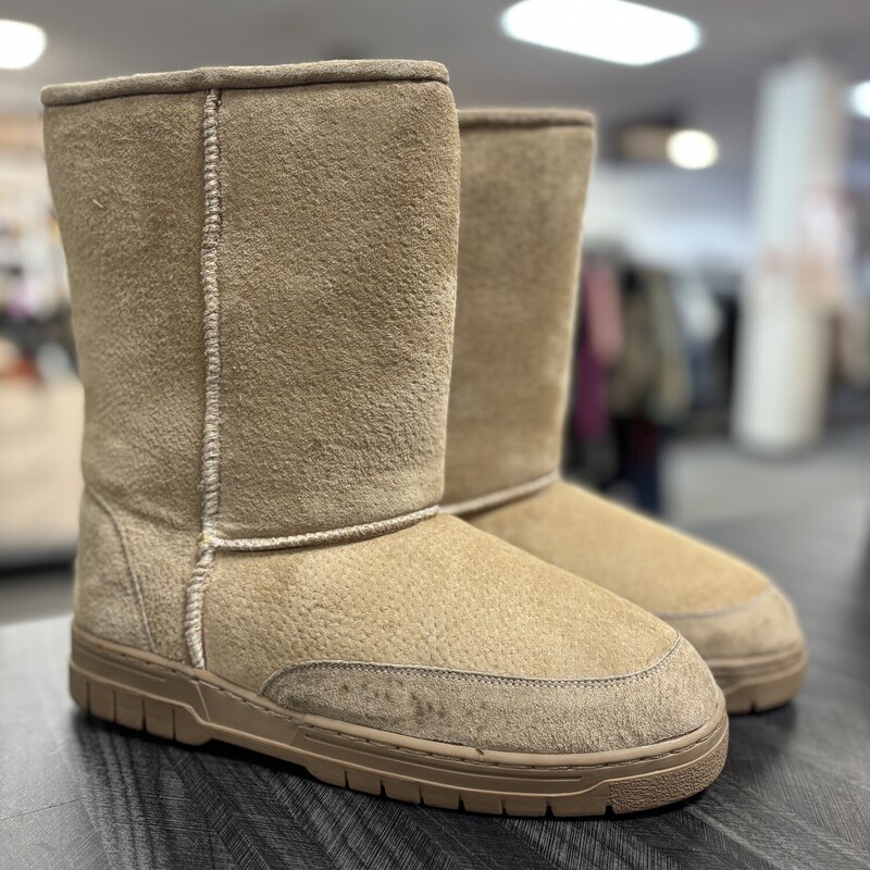 Tan Leather Fuzzy Boots, Size: 10