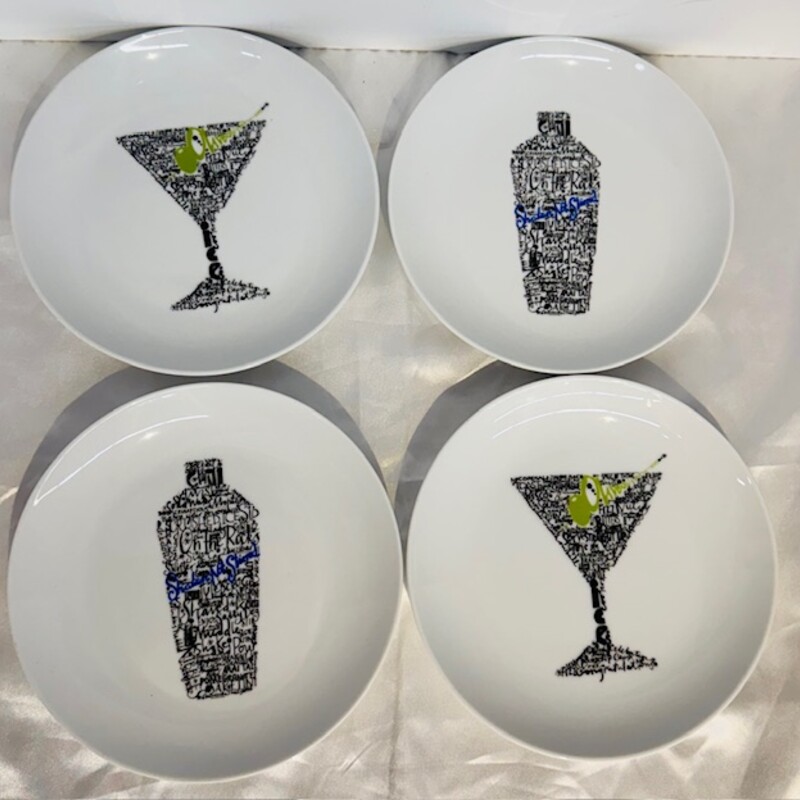 4 Crate & Barrel Shake Plates
White Black Green Blue
Size: 6.75dia