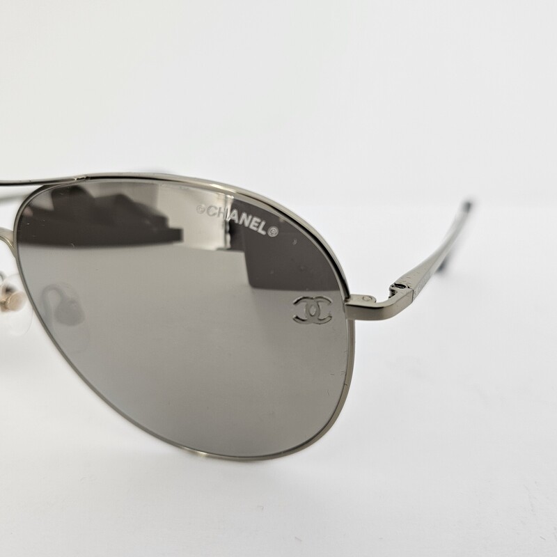 Chanel Aviator, Pewter, Size: Case