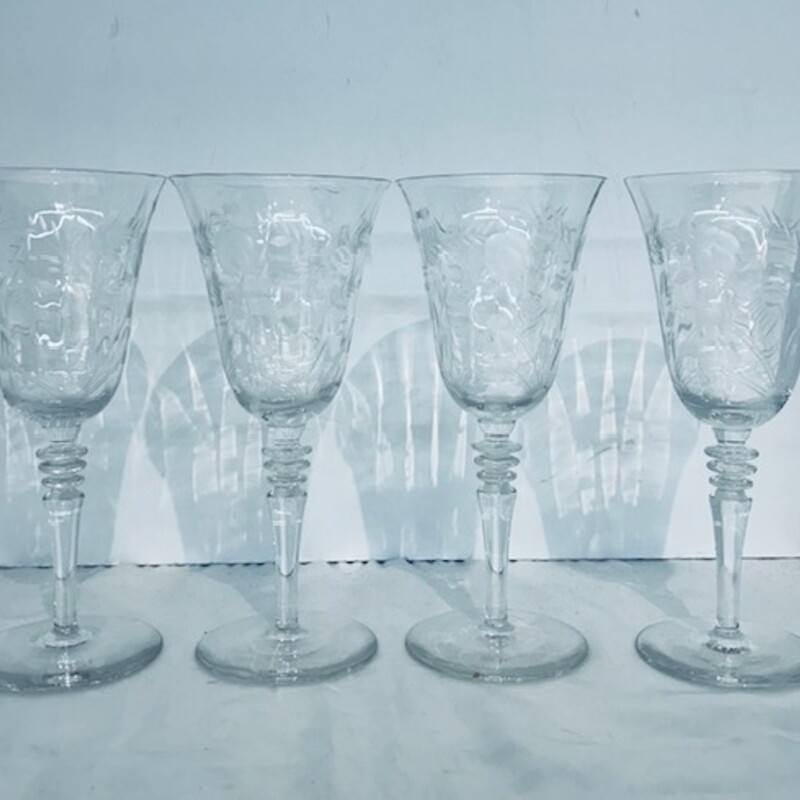 Set of 4 Etched Vine Wine Glasses
Clear Size: 3.5 x 7.5H