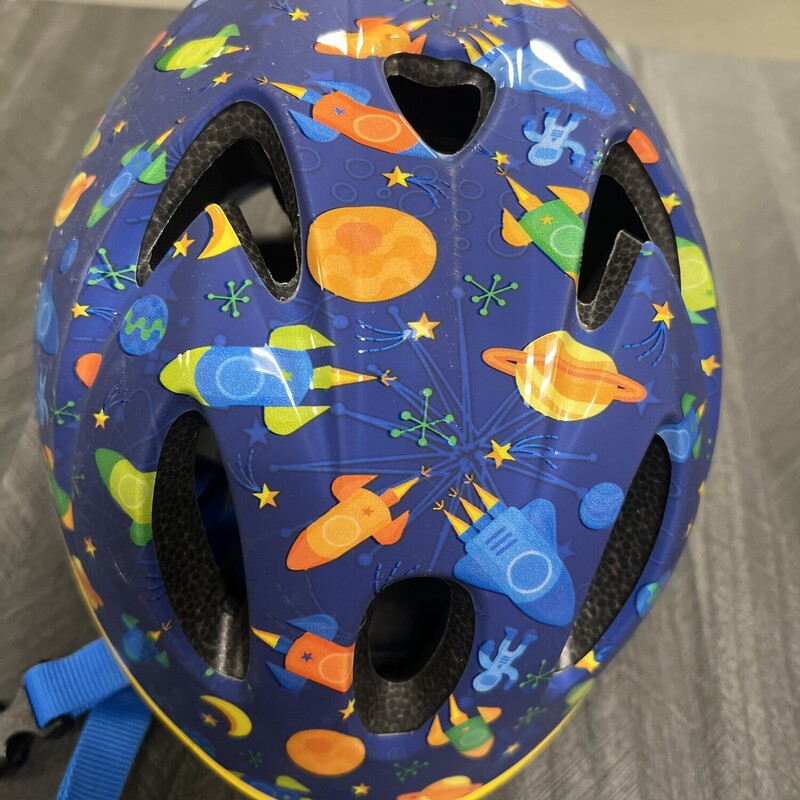 NEW Child Helmet, Size: 2T