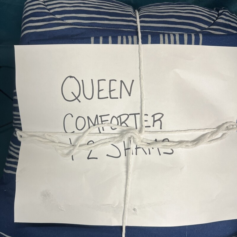 Queen Blue Comforter/sham, Size: Queen