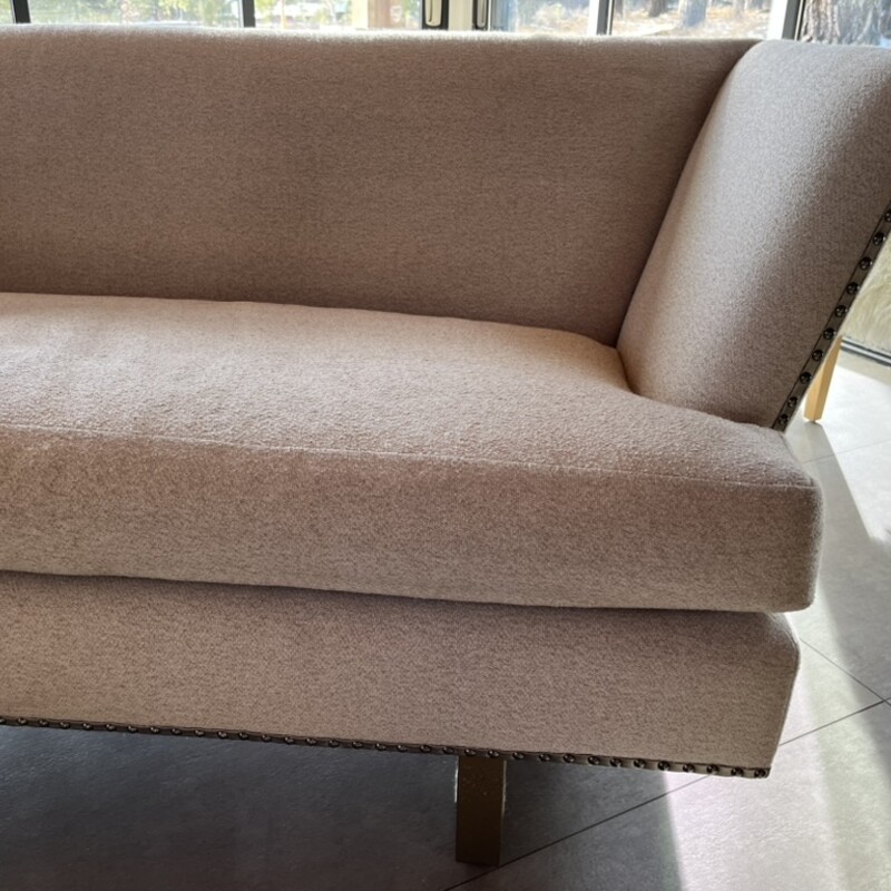 Marge Carson Seattle Sofa<br />
<br />
Size: 109Lx50Dx34T
