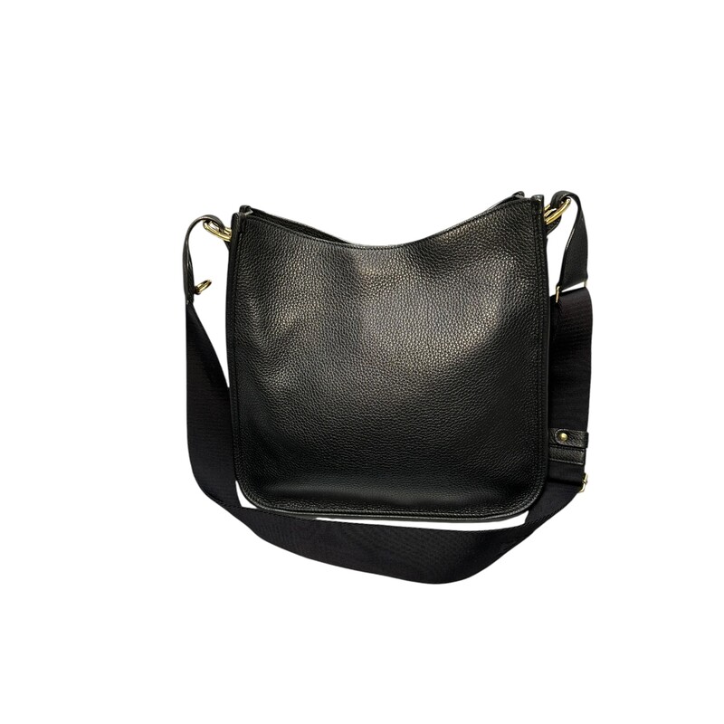 Prada Vitello Daino HoboMessenger<br />
<br />
Factory Code: 31/D<br />
<br />
Dimensions: 10 H x 11 L inches<br />
<br />
In very good condition. Light corner wear.<br />
<br />
Dose not come with original dust bag or box.