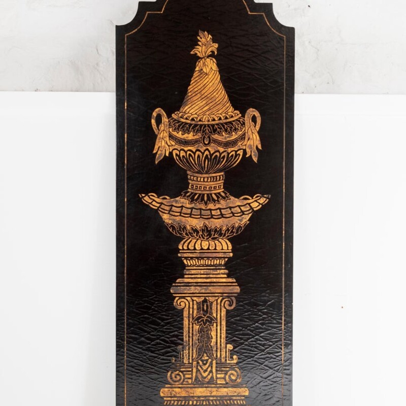 Empire Urn Crakcled Wood Wall Panel
Gold Black Size: 24 x 66H
As Is - normal wear with age