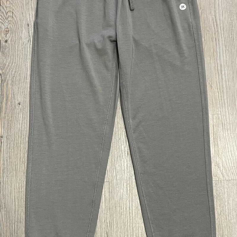 Play X Rylee+ Cru Joggers, Grey, Size: 8-9Y
Kids Samples
NEW!