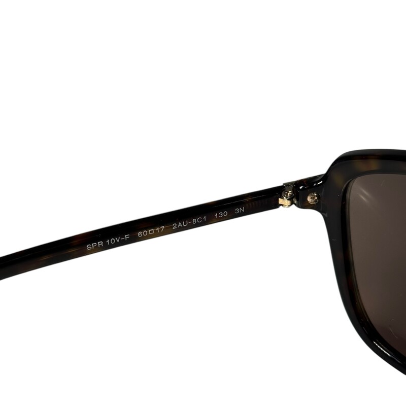 Prada SPR 10V Brown Sunglasses

Light scratching to the lens and frames.

Does not come with case or box.