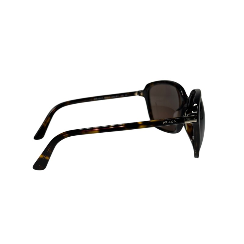 Prada SPR 10V Brown Sunglasses

Light scratching to the lens and frames.

Does not come with case or box.