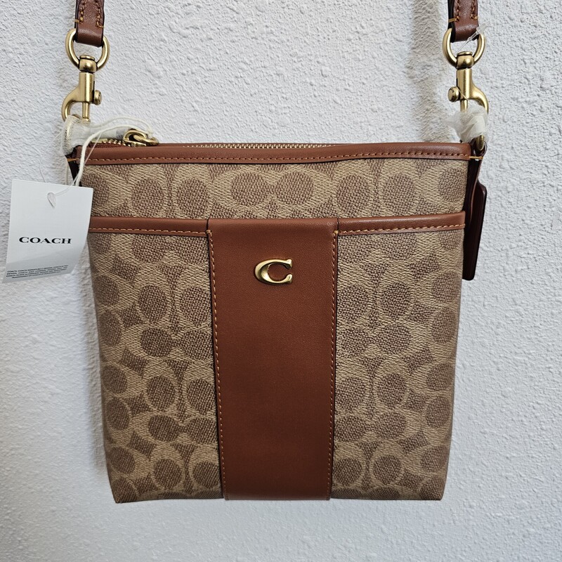 Coach NWT, Tan/brn, Size: Crossbody