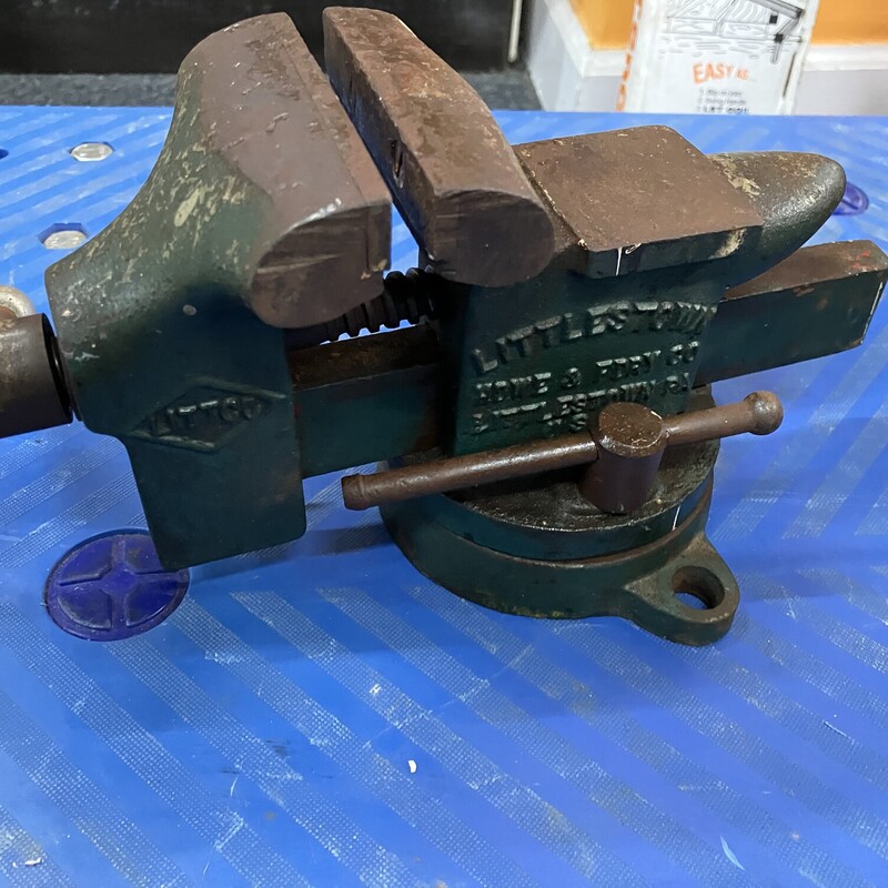 Bench Vise