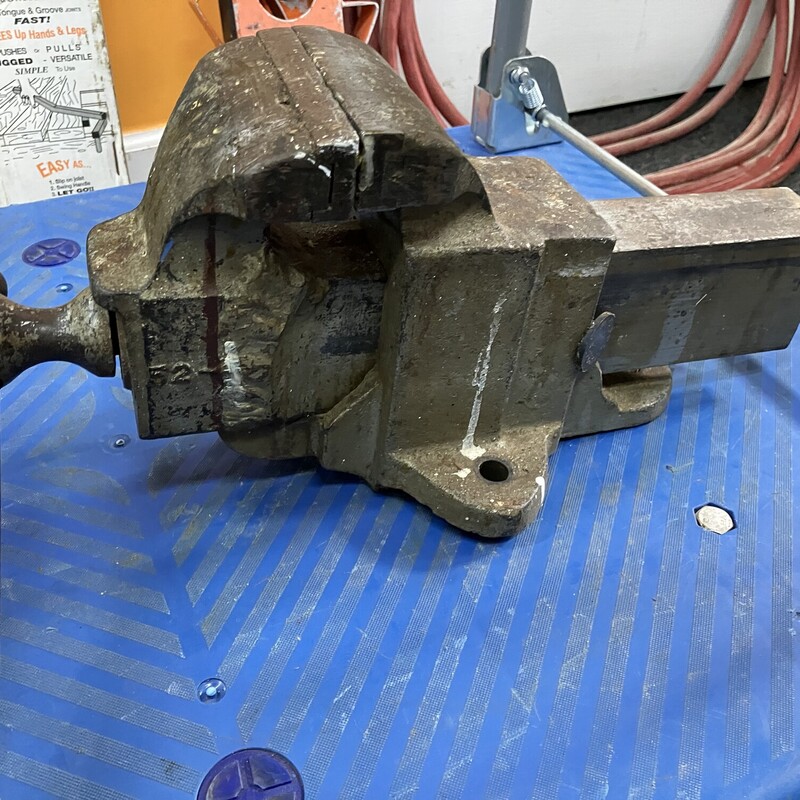 Bench Vise