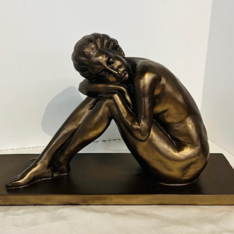 Resin Woman Sitting Statue
Bronze Size: 17 x 6 x 10H