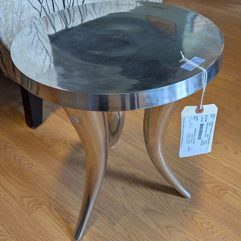 Aluminum Side Table, Silver, 15in Round x 19h