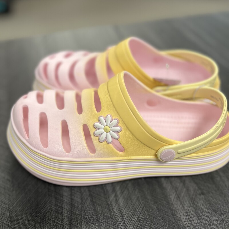 NWT Pink Yellow Sandals, Size: 5Y