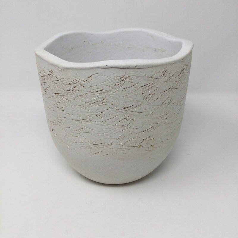 Ceramic Planter With Etch