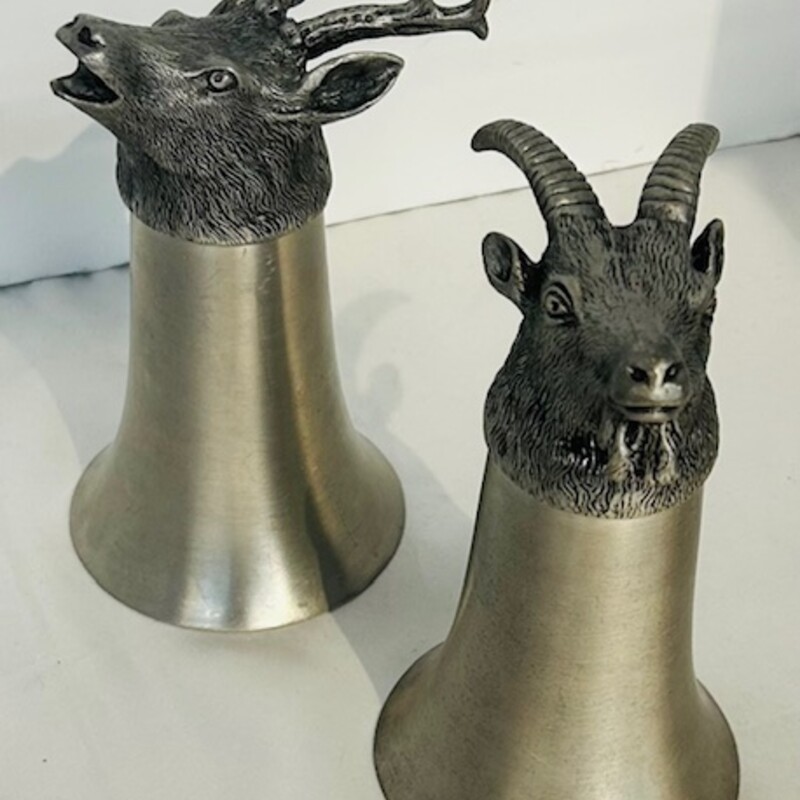 2 Pewter Goat Ram Head Stirrup Cups
Silver
Size: 3x5H