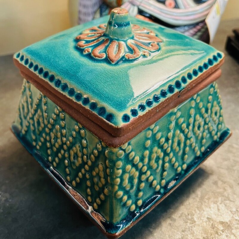 Bohemian Square Ceramic Jar With Lid
Green Blue Brown Size: 6 x 6.5H