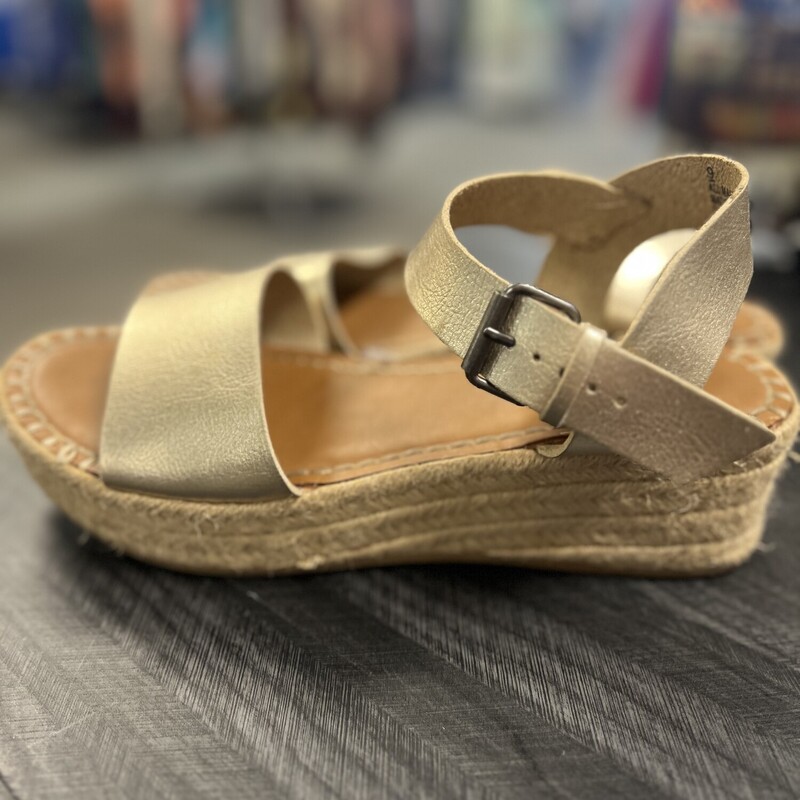 Gold Sandals, Size: 9