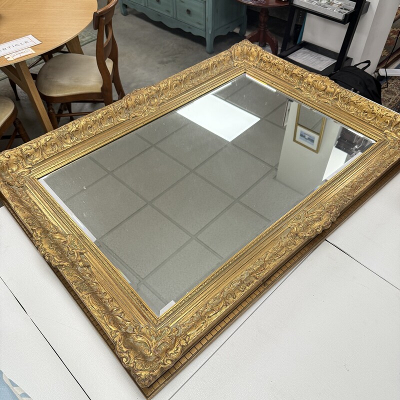 Gold Gilt Vintage Mirror, Beveled
Size: 42x30