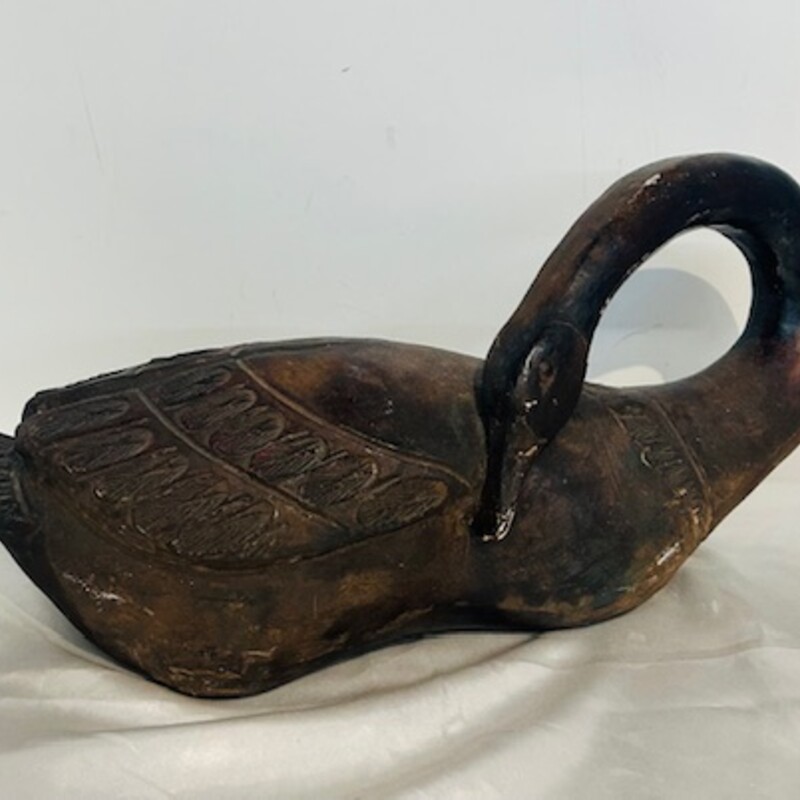 Austin Products Rustic Pottery Swan
Brown Black Size: 16 x 7.5H