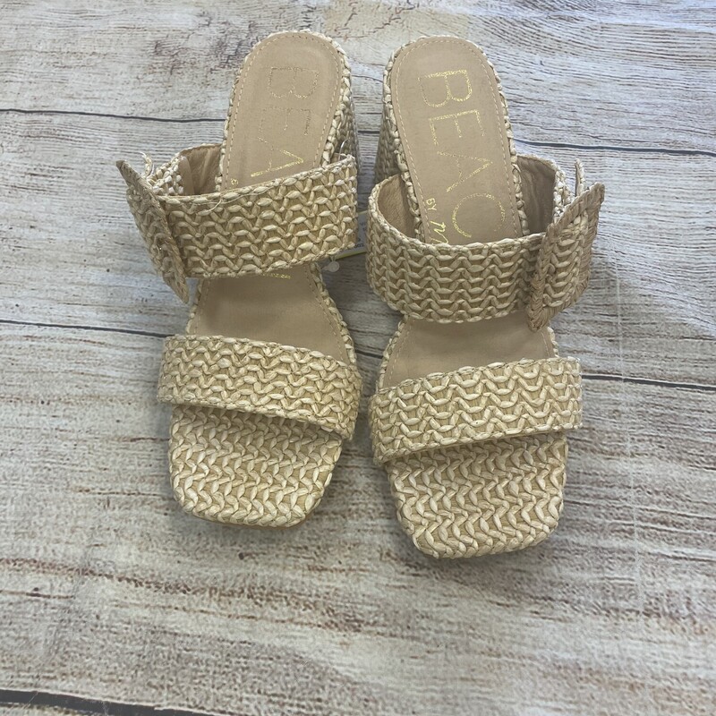 Matisse Shoes straw tan chuky heel double strap with buck on the sides size 9