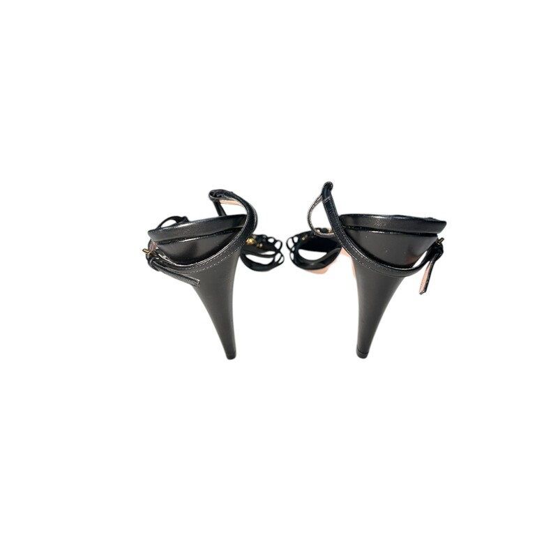 Gucci Strappy Crystal Black Heels<br />
<br />
Size: 42<br />
<br />
Heel Height 4in<br />
<br />
In very good condition.<br />
<br />
Does not come with original dust bag or box.