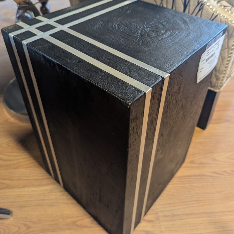 Modern Cube Black, Silver, Rolling
12x12x18H