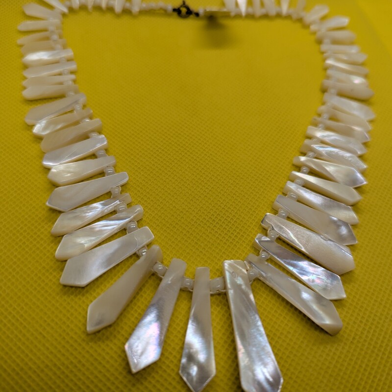 Mother Of Pearl Unique Necklace<br />
18in long