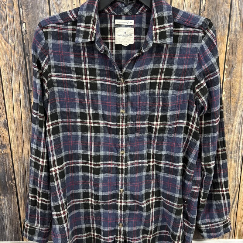 AE Blue And Black Plaid F, Size: Medium