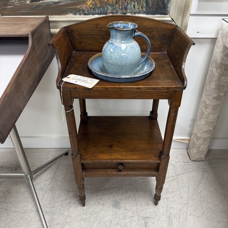 Vintage Wood Wash Stand, includes Pitcher and Basin
Size: 20x13x35