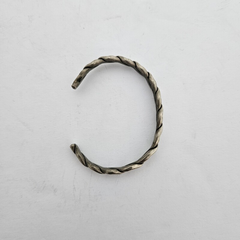 Twisted Cuff, Sterling, Size: Mexico