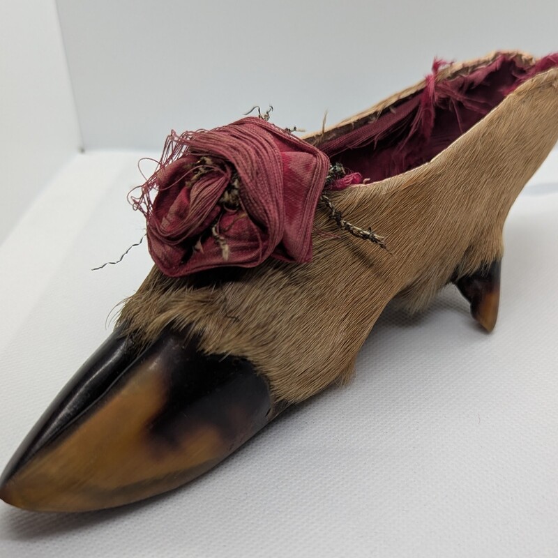 Victorian Deer Foot Shoe