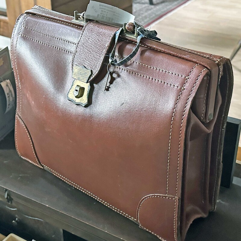 Leather Briefcase W/Key